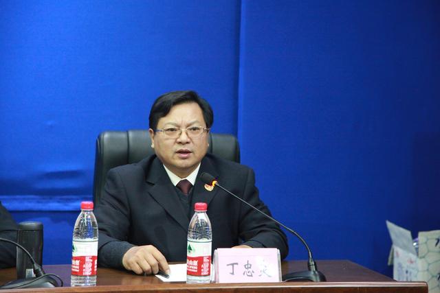 黄金城娱乐,黄金娱乐登陆司法救助工作新闻发布会